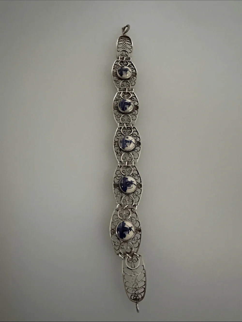 Vintage 925 Sterling Silver  Bracelet with Blue and White Porcelain Cabochons​​